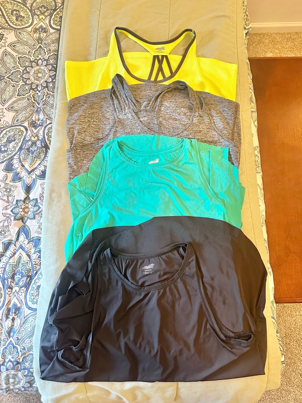✨ Avia Bundle Women’s Athletic Tank Tops in Yellow, Gray, Teal, Black